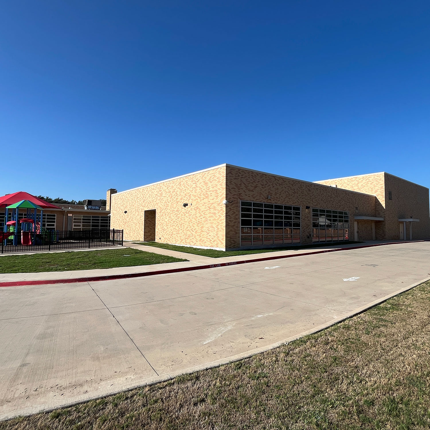 Photo of school building