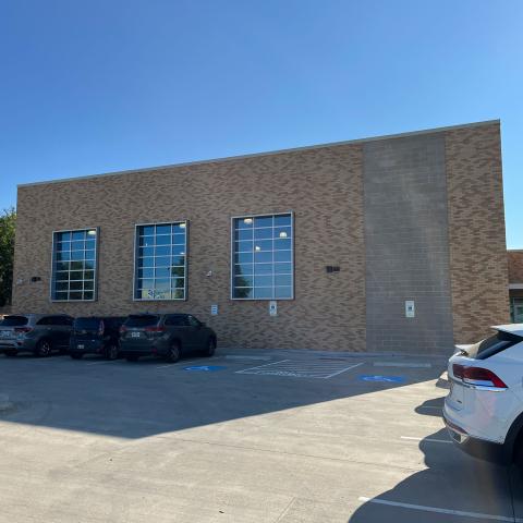 Photo of school building